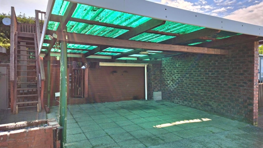 3 Bedroom Property for Sale in Glen Eden Eastern Cape